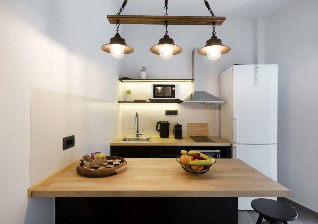 Atmospheric Apartment Near Acropolis By Cloudkeys Atenas Exterior foto